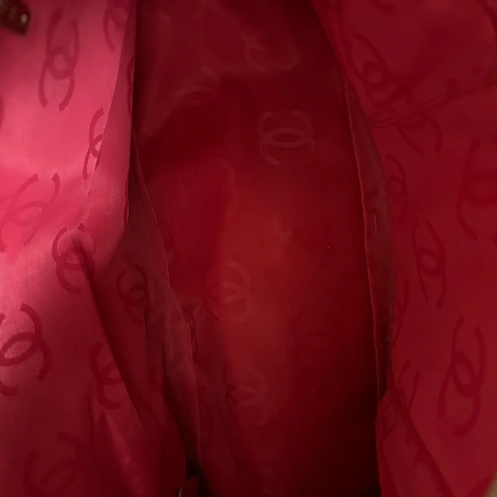 𝐂𝐇𝐀𝐍𝐄𝐋 𝐂𝐚𝐦𝐝𝐨𝐧 𝐁𝐨𝐰𝐥𝐞𝐫 𝐁𝐚𝐠 - Picture 5 of 7